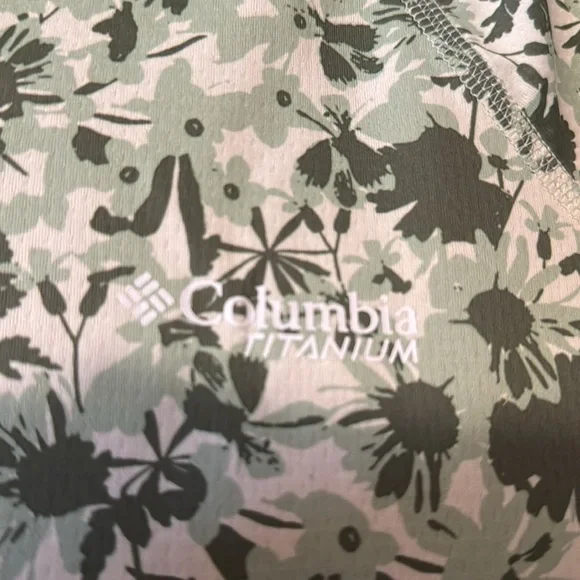 Columbia Titanium SPF hooded long sleeve shirt size XL - Picture 4 of 4